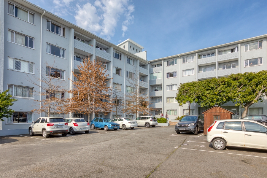 2 Bedroom Property for Sale in Woodstock Western Cape